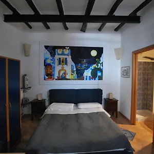 lipari-studio-old-town.sicilyhotelsitaly.net/
